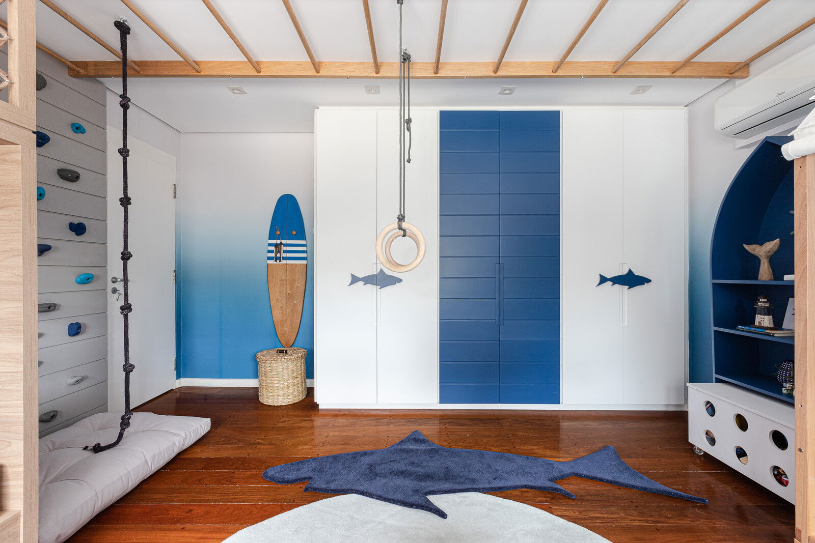 Modern Ocean Theme Kid's Room Interior Design